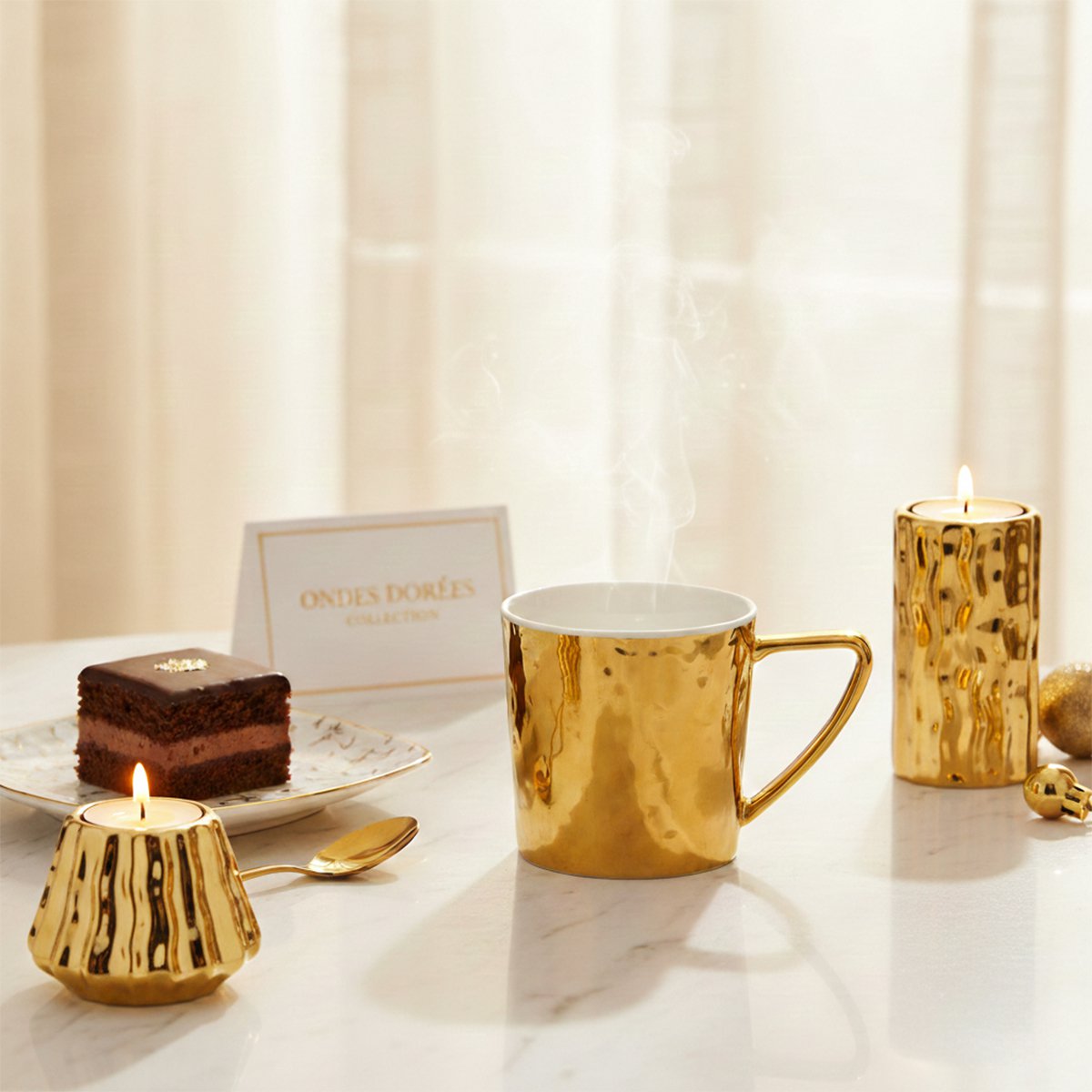 Mok porselein 340 ml wit goud