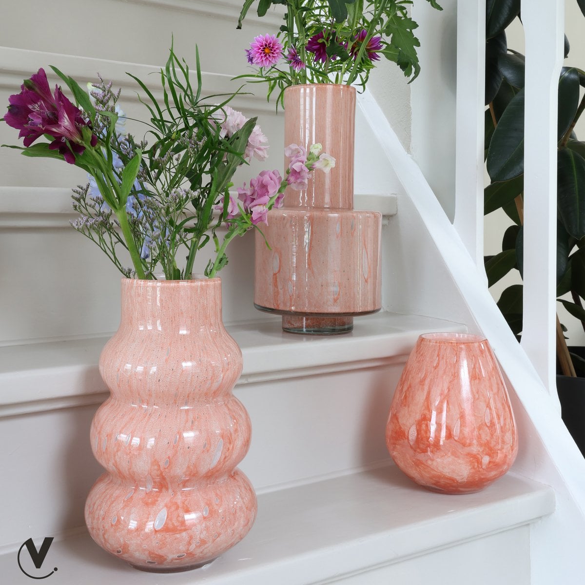 Vaas 20x18 cm roze glas