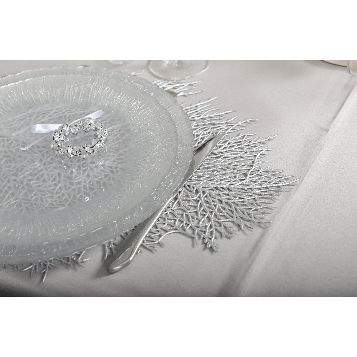 Silver leaf plate below