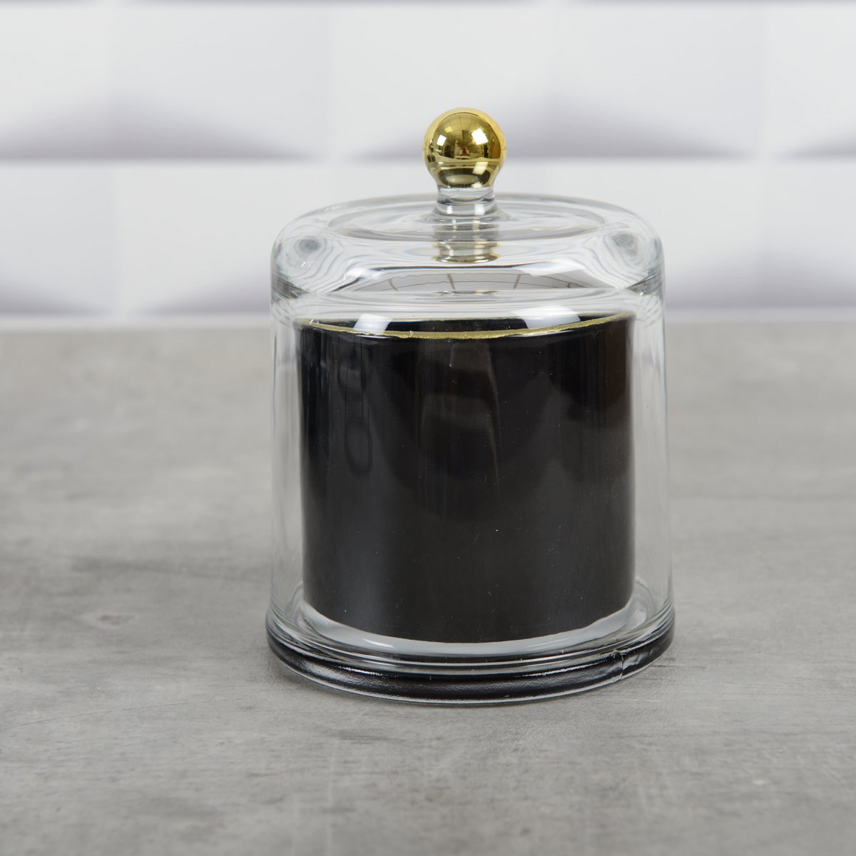 Geurkaars zwart goud 10.8x10.8x14.8 cm tonka
