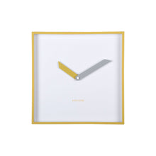 Wandklok vierkant 28 cm geel kunststof