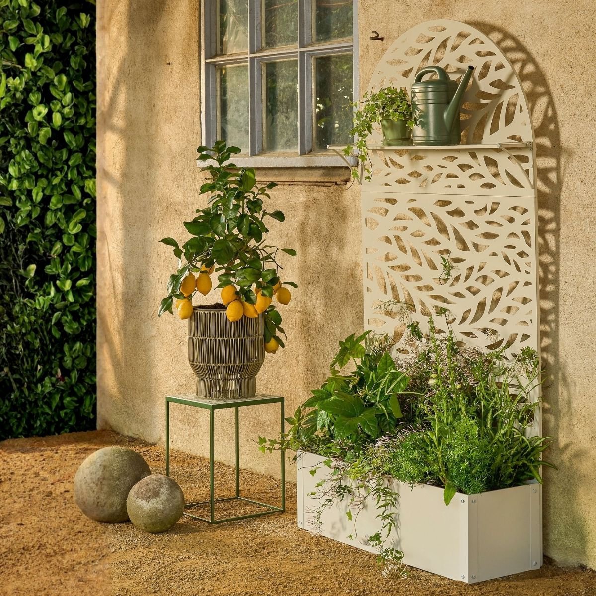 Plantenstandaard 90x33x180 cm gebroken wit ijzer
