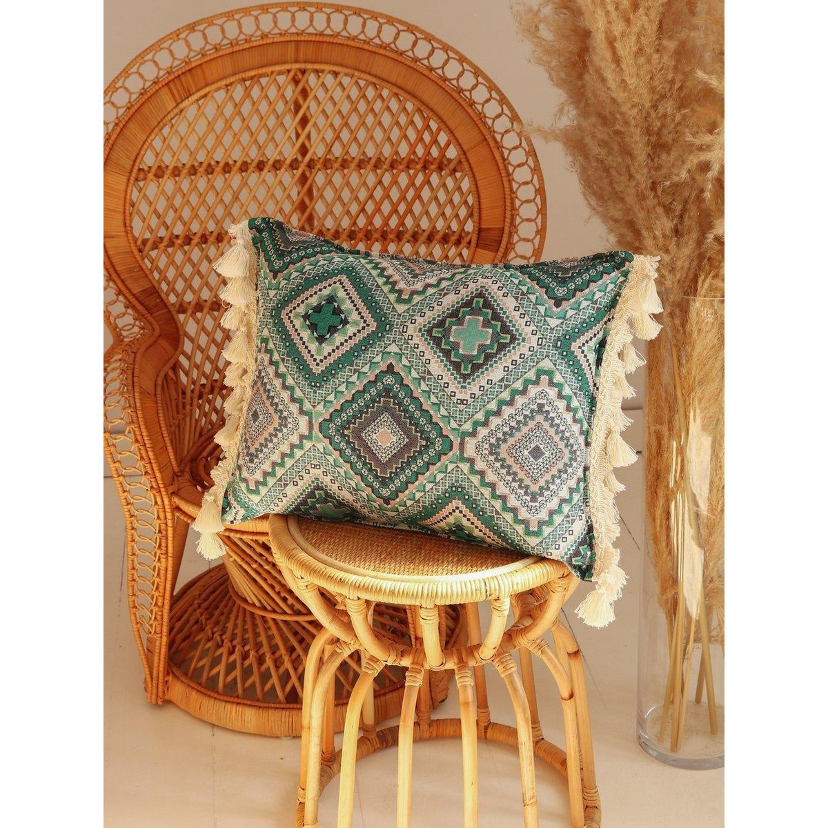 Cushion "Sea Green Mosaic" with fringe