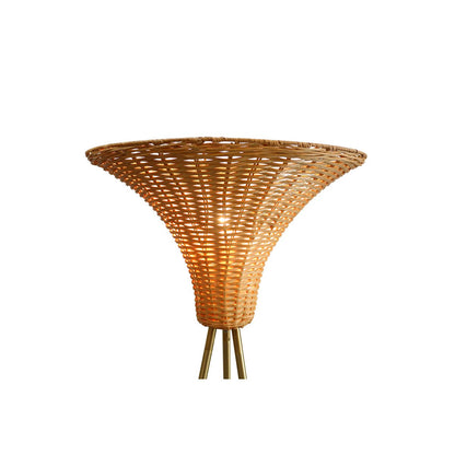 Staande lamp rotan kap messing 150 cm