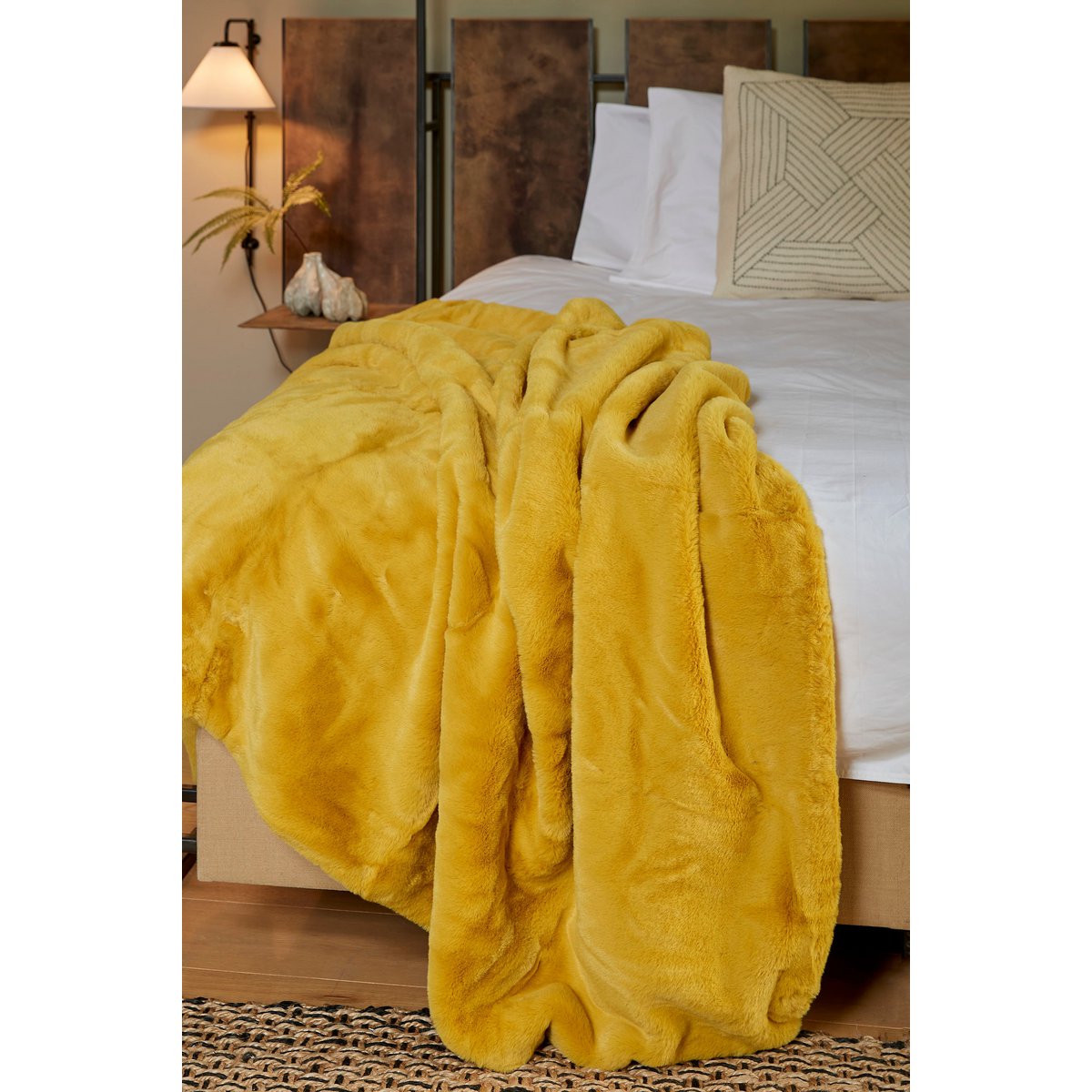 Bronte Fleece Deken - L200 x B150 cm - Geel