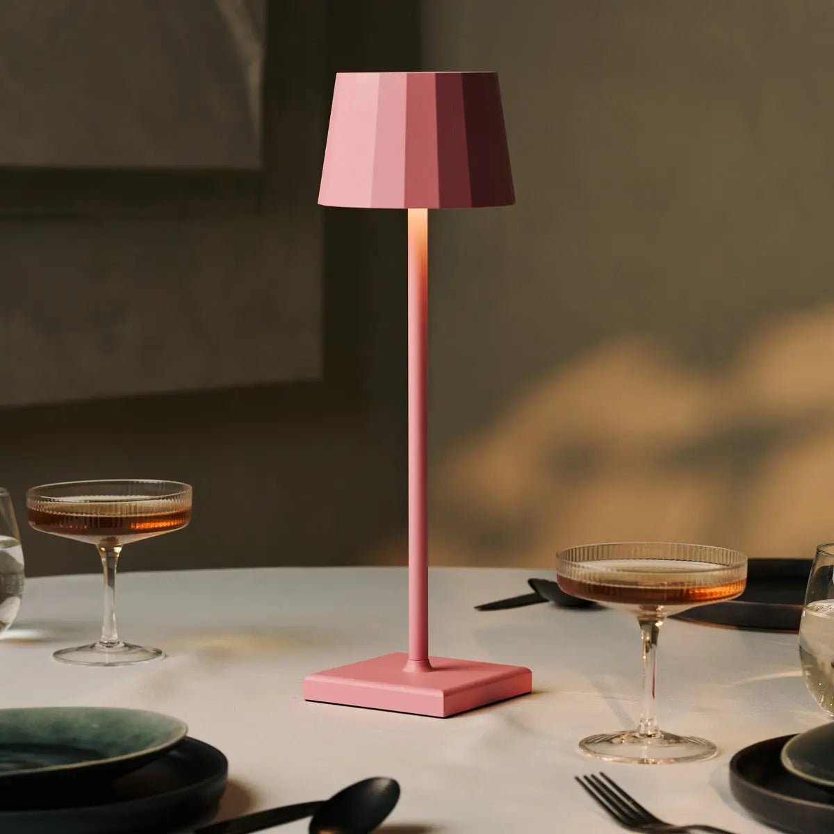 Tafellamp roze oplaadbaar metaal 38 cm