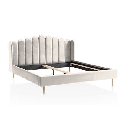 Bed schelpdesign fluweel 180x200 cm goud
