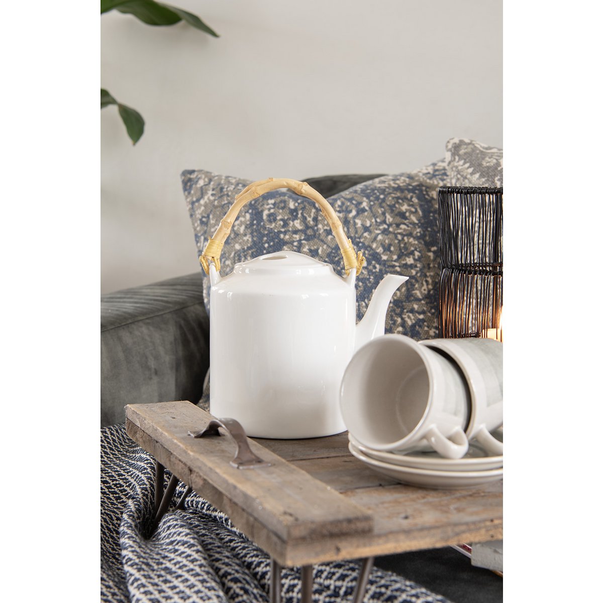 Teapot 1500 ml White Porcelain Teapot