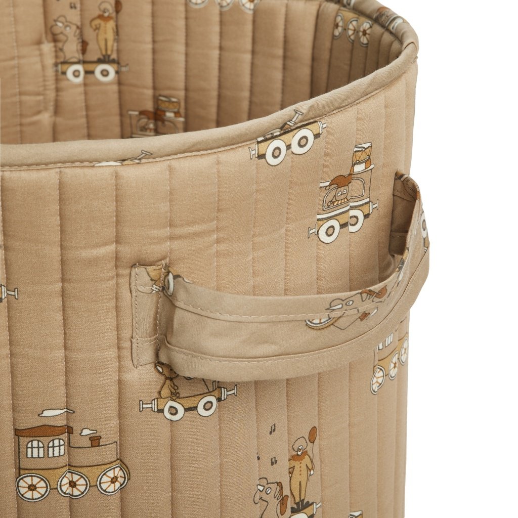 Hunter quilted storage basket - medium-carnival train