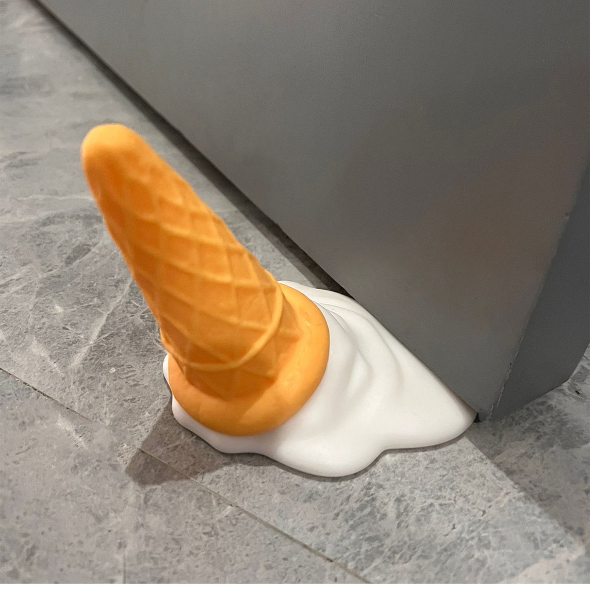Deurstopper ijsstokje plastic wit geel 12x11x10 cm
