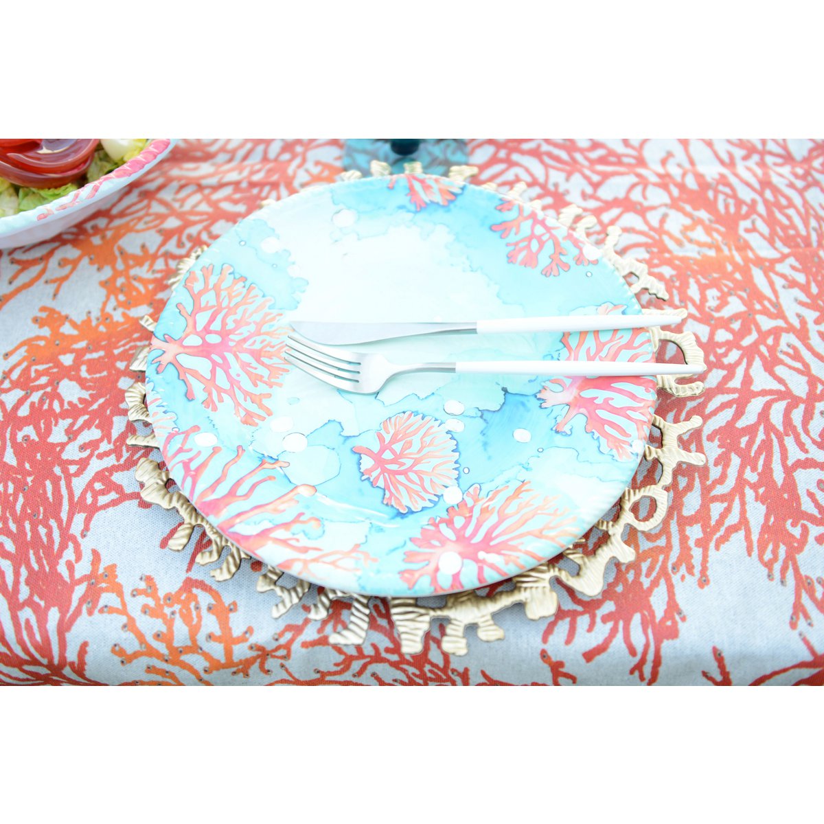 Flat plate in melamine coral 28x28x2.5 cm
