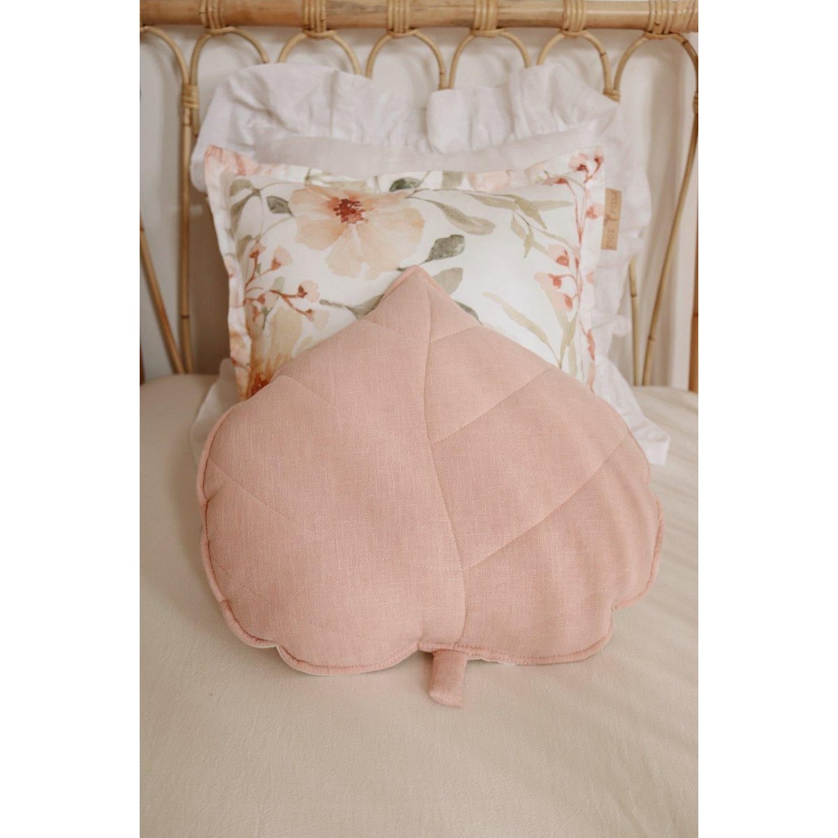 "Lichtroze" linnen bladkussen
