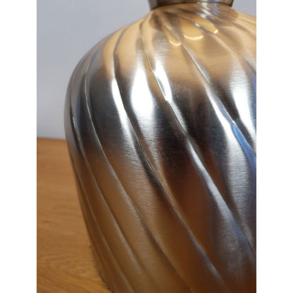 Tafellamp Metalen Voet Goud En Zilver Hamerslag 30 cm