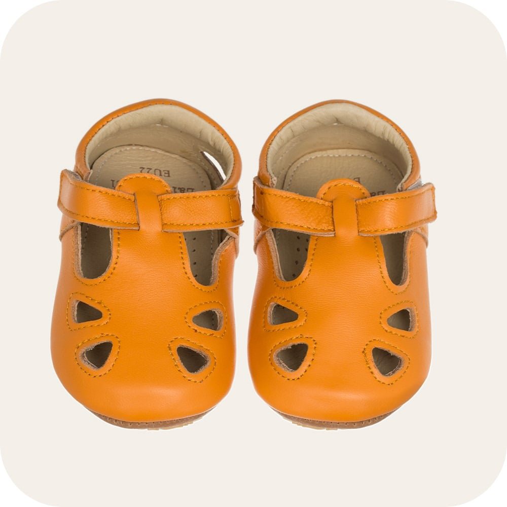 Babyschoenen lamsleer klittenband camel