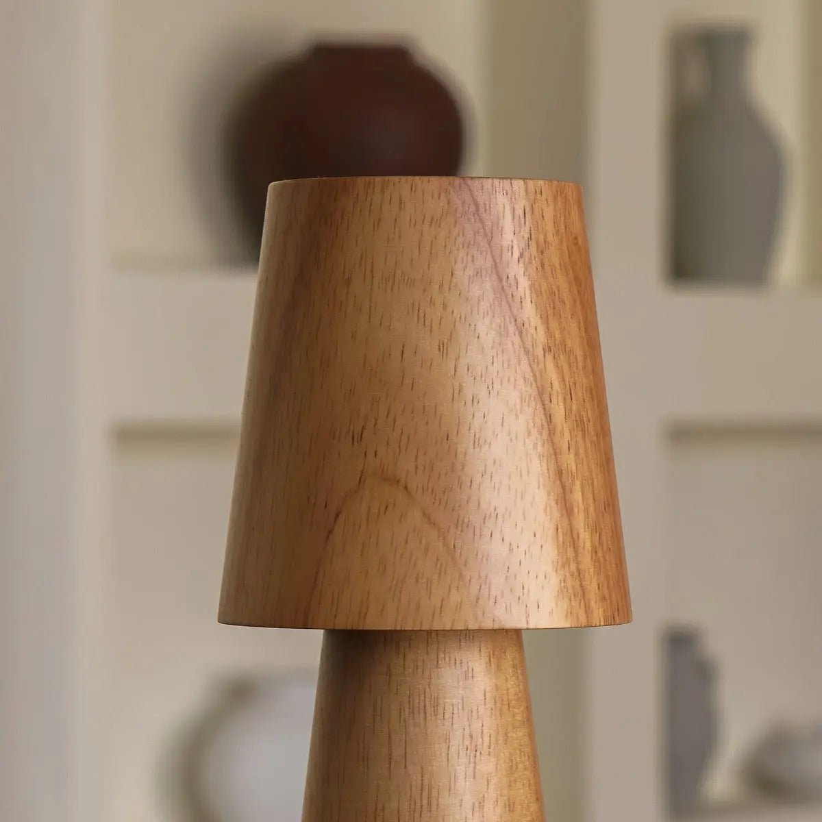 Tafellamp draadloos dimbaar USB-C rubberwood acryl 26cm