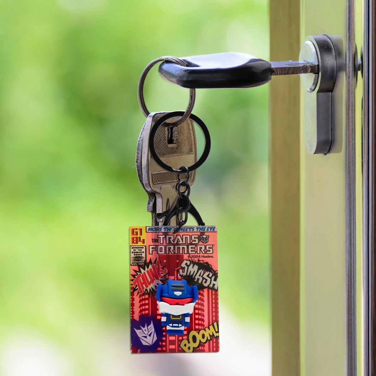 Transformers keychain, made of durable acrylic, versatile fan