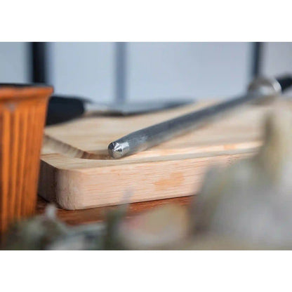 Messen- en Keukenaccessoireset - The BBQ Set Deluxe: Gyuto (koksmes) + vleesvork + aanzetstaal + bamboe snijplank