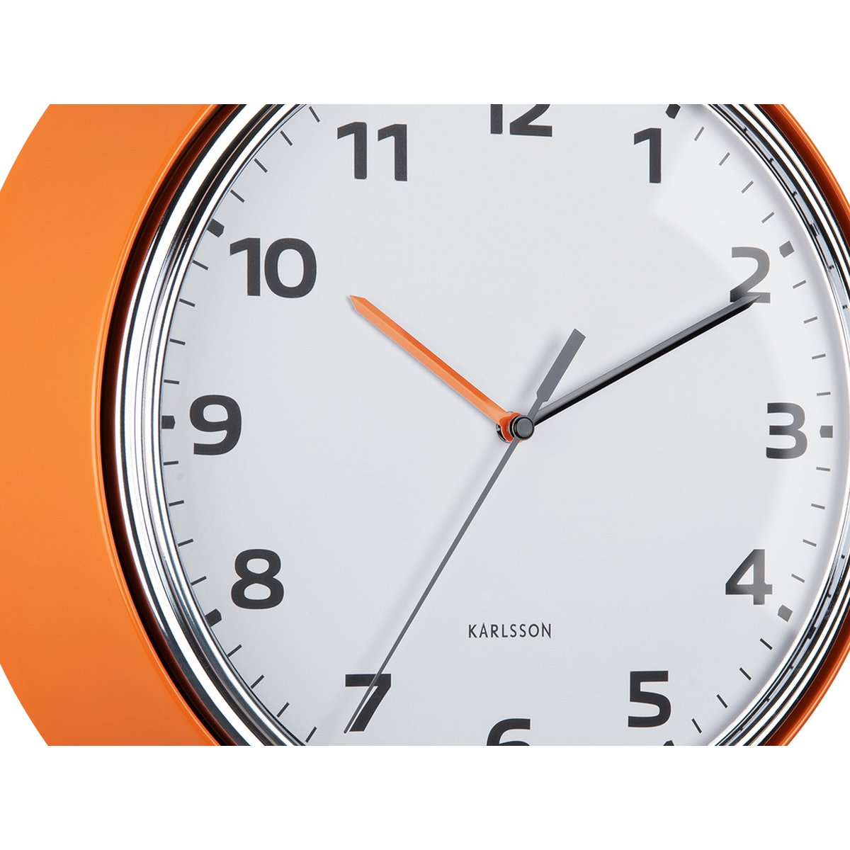 Wandklok 34 cm oranje ijzer