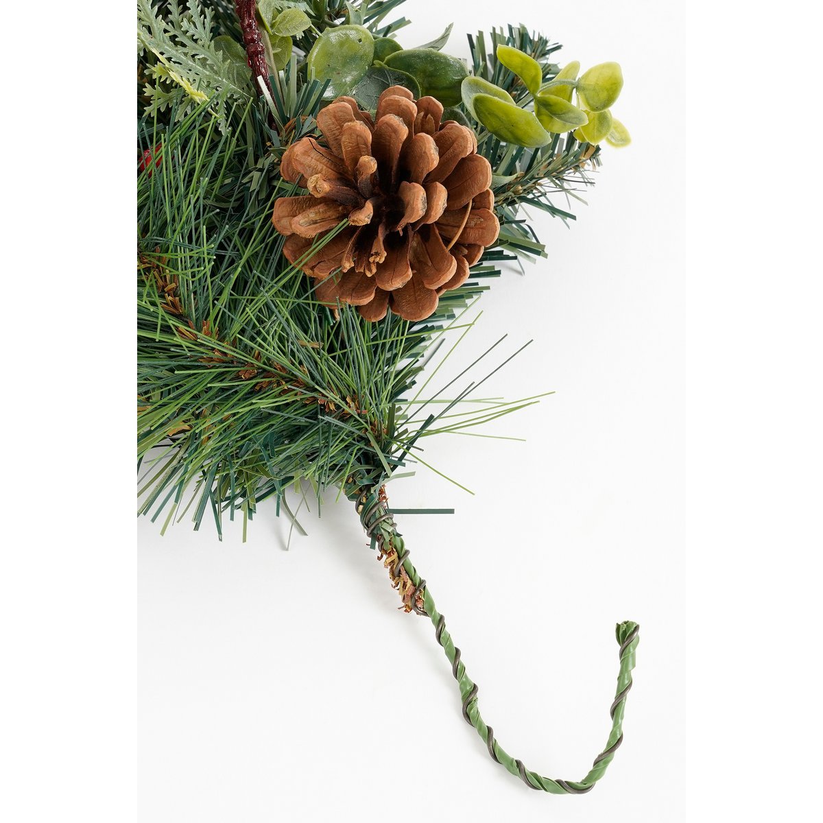 Kerstguirlande 180 cm groen rood met dennenappels