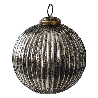 Kerstbal 10 cm zwart zilver glas