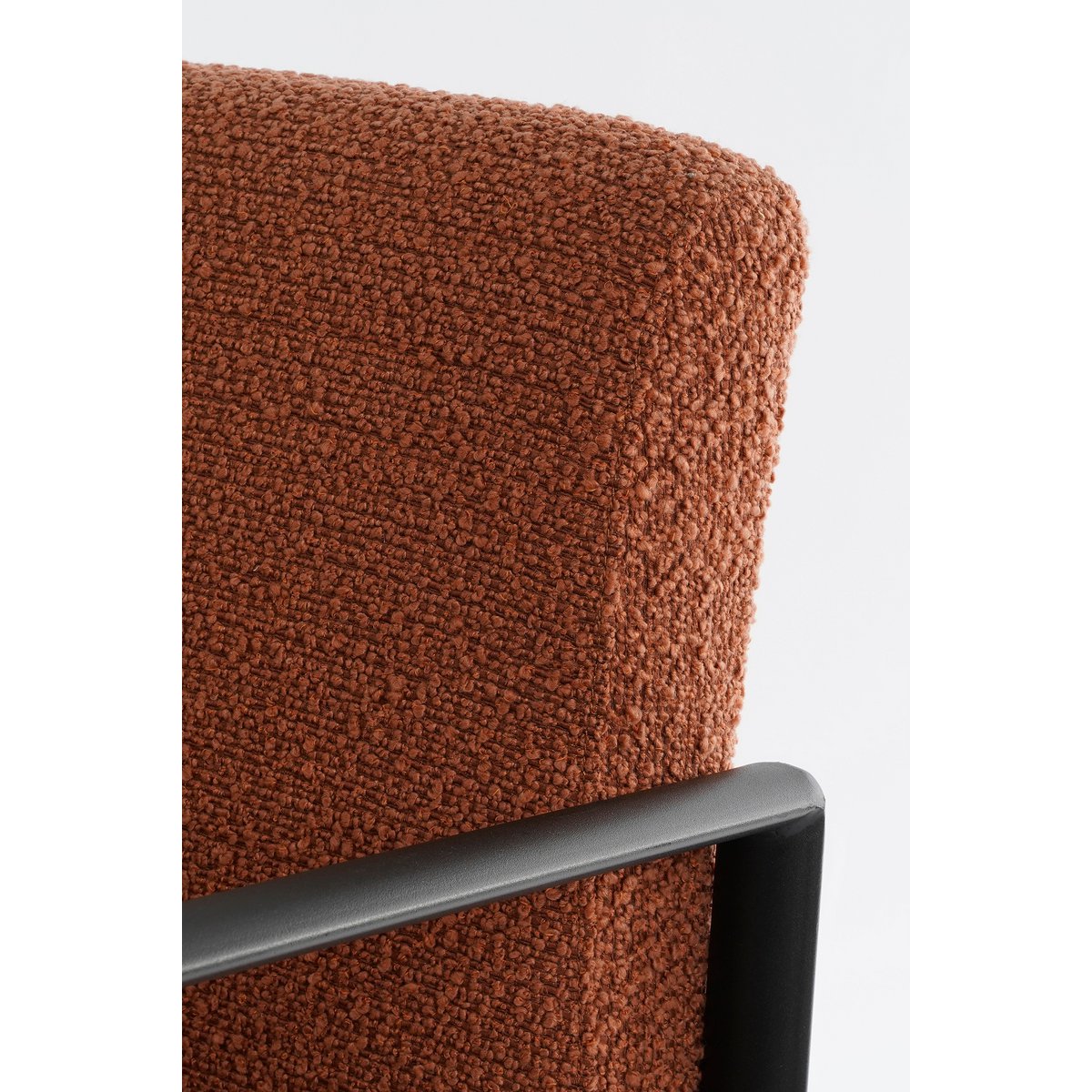 Symon Fauteuil Terra Bouclé Zitting Metalen Frame Comfort
