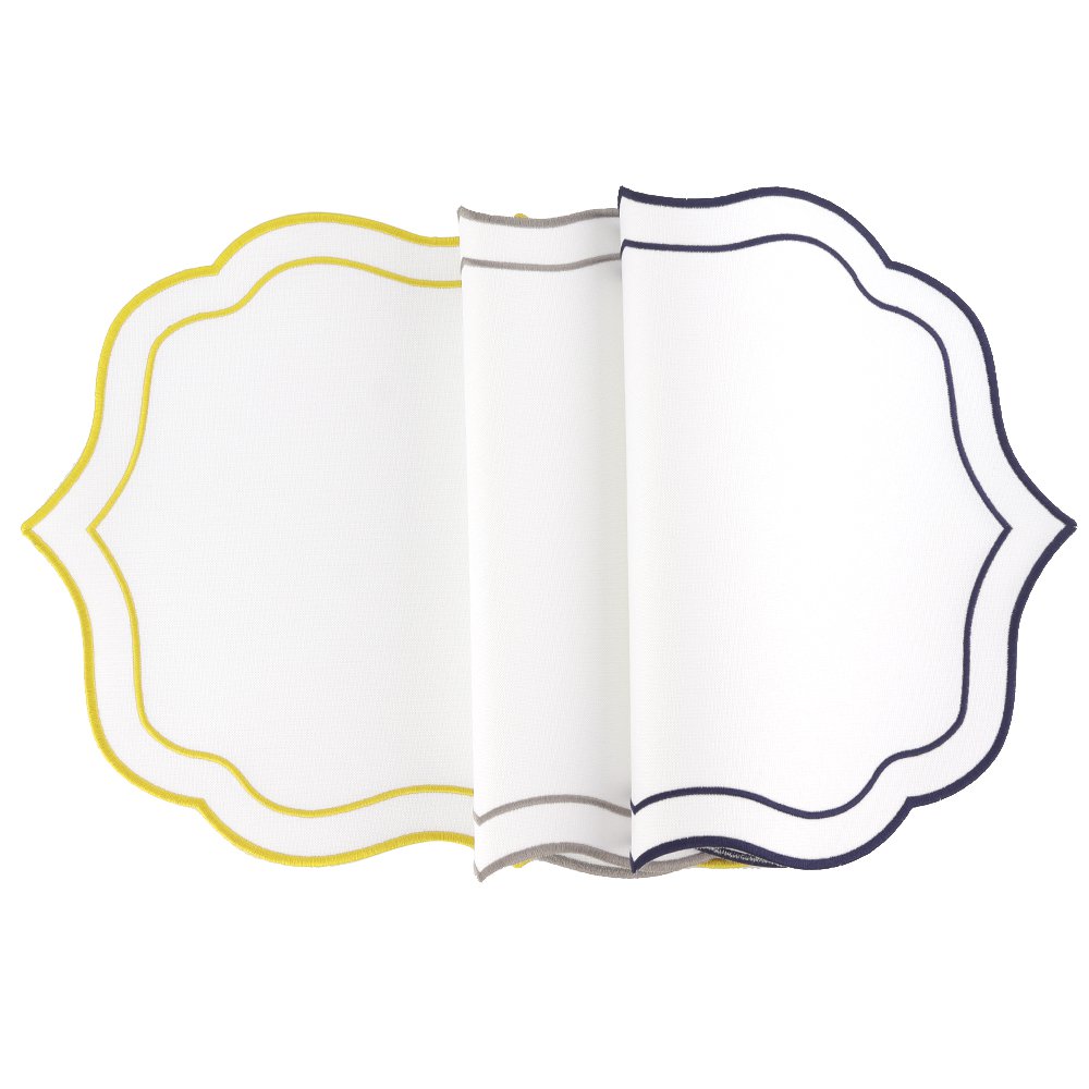 White and gold plate