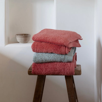 Handdoek 50 x 100 cm steenrood katoen