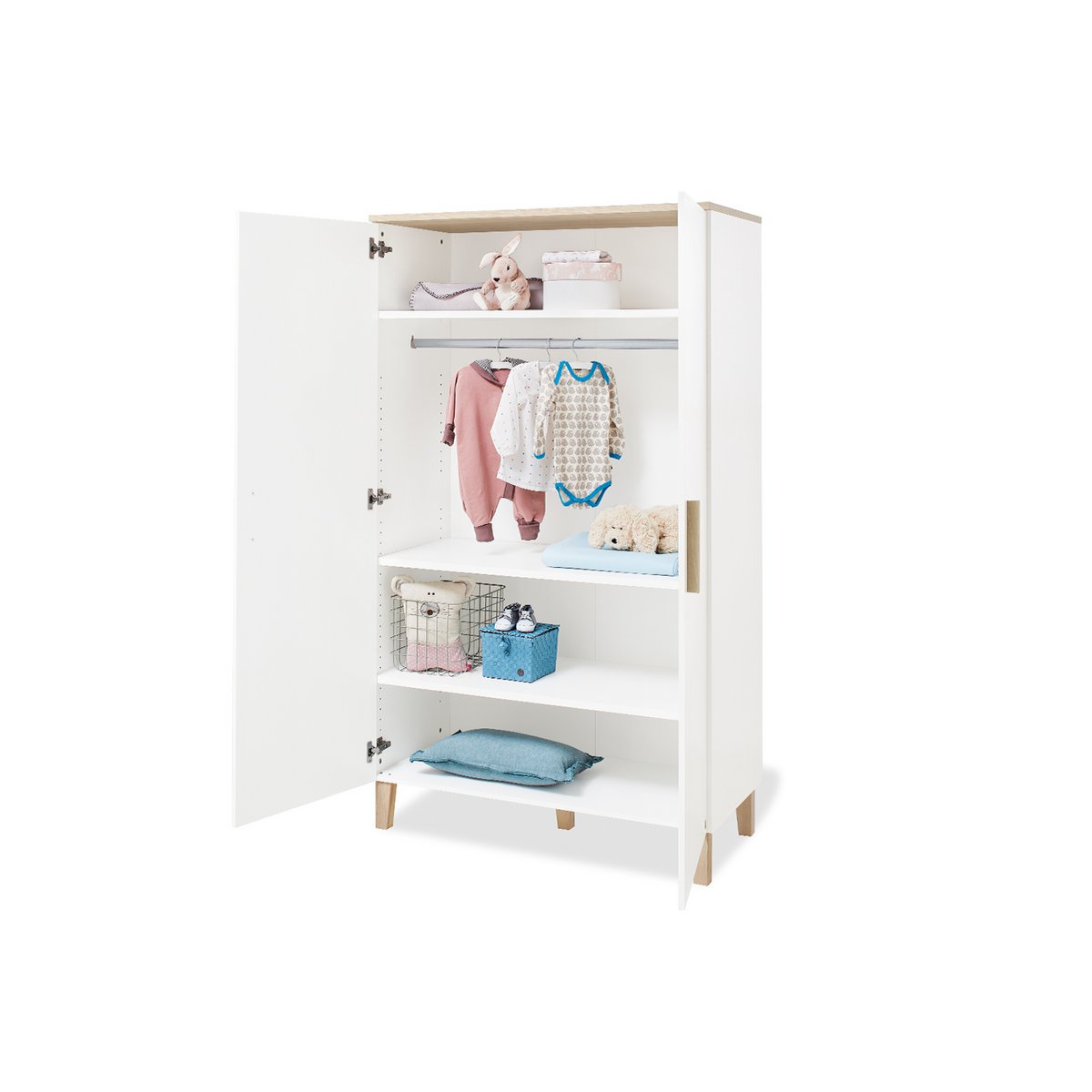 The cloakroom.