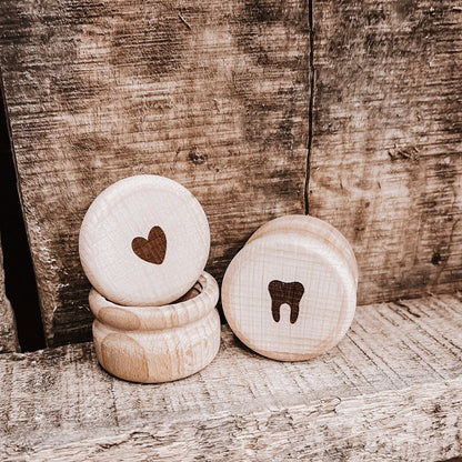 Houten bewaardoosjes set 2 stuks tandje hartje