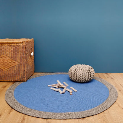 NOLAN BLAUW kindervloerkleed van gevlochten wol