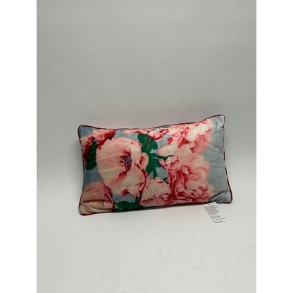 Sierkussen 50cm*30cm De kussenhoes wordt geleverd met vulling en is voorzien van een ritssluiting.