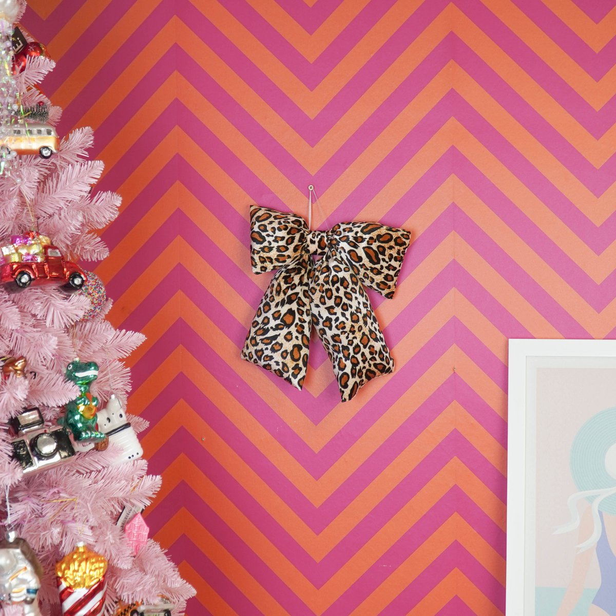 Kerstboom strik panterprint fluweel 32x40 cm