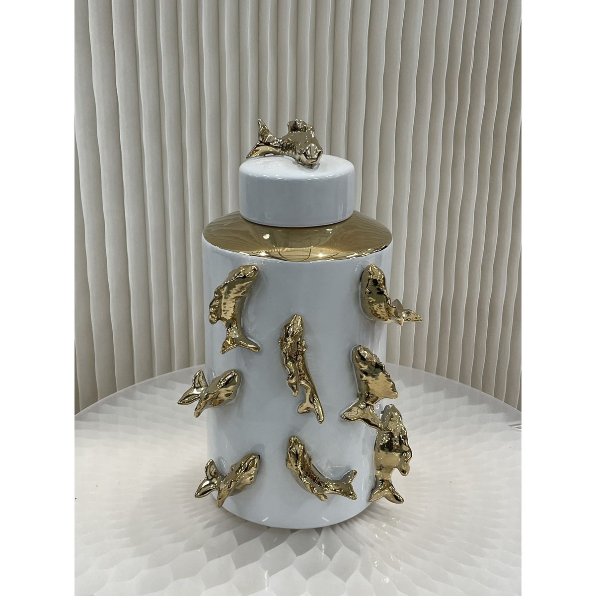 Voorraadpot 35x23 cm wit met gouden vissen