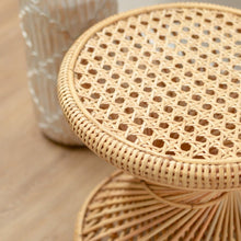 Rotan bijzettafel 45x45 cm beige