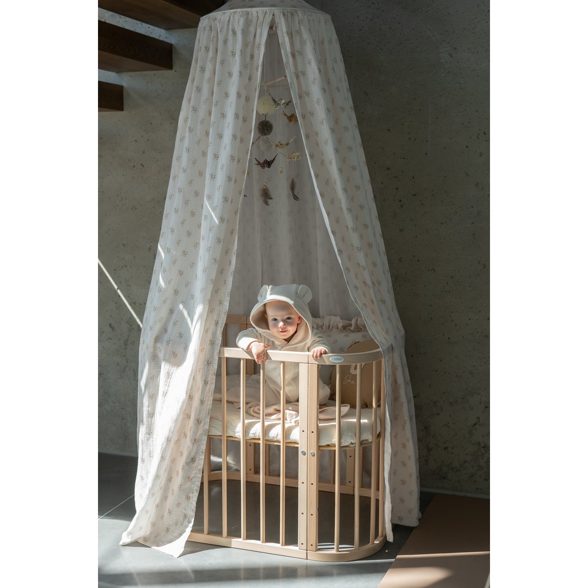 Mousseline Baldakijn Boho Flowers Voor Wieg En Kinderkamer