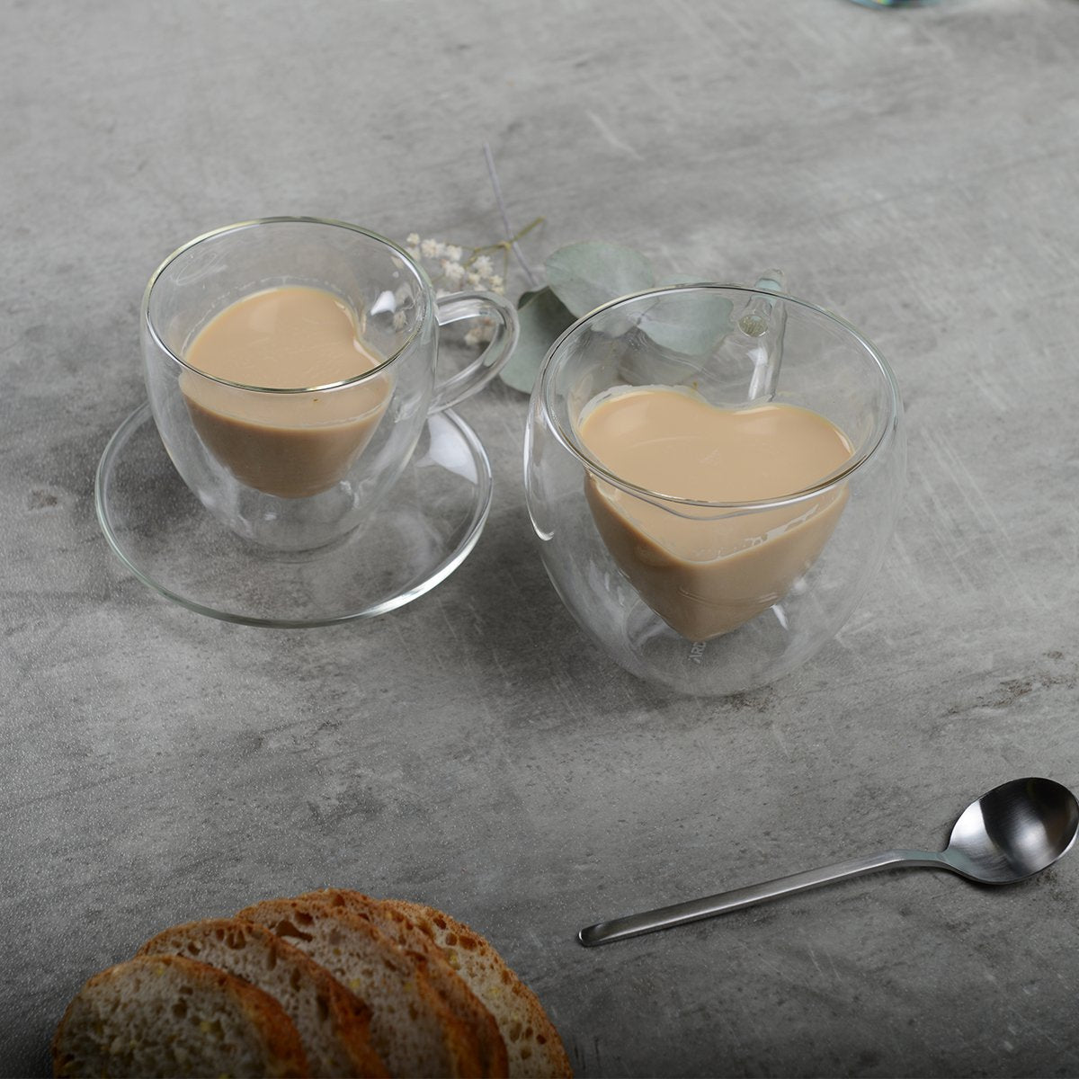 Dubbele wand koffiebekers 150 ml hartvorm set 2