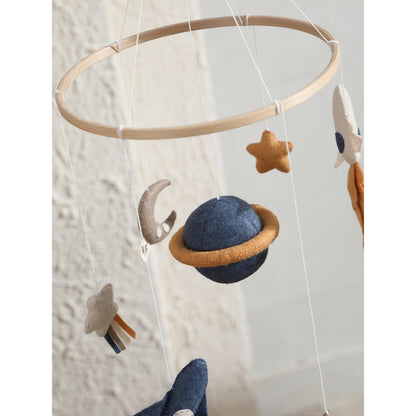 Babymobiel ruimtevaart 21,5 cm beige blauw camel taupe
