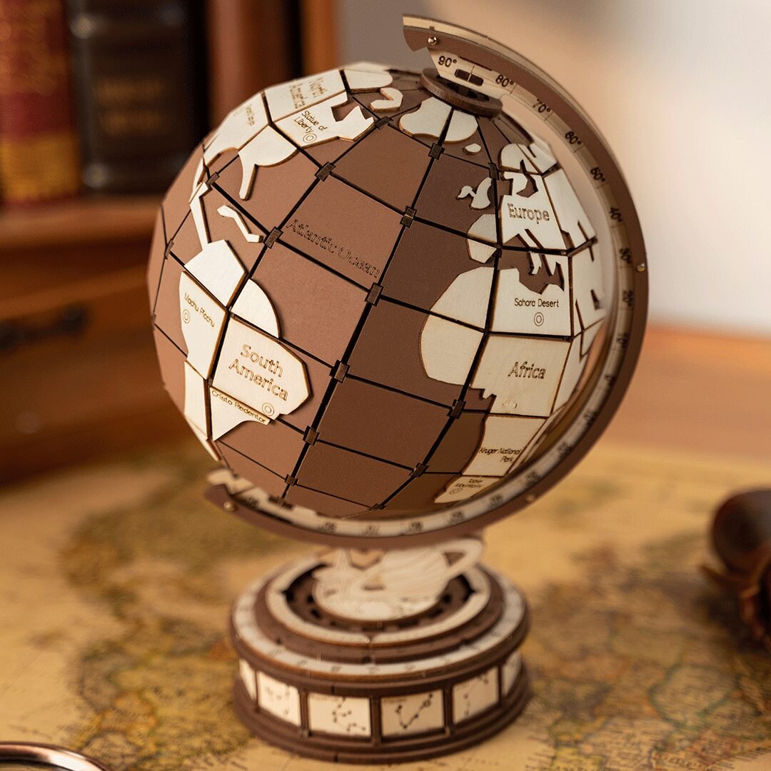 Houten 3D puzzel globe 16,2x14,6x23,4 cm