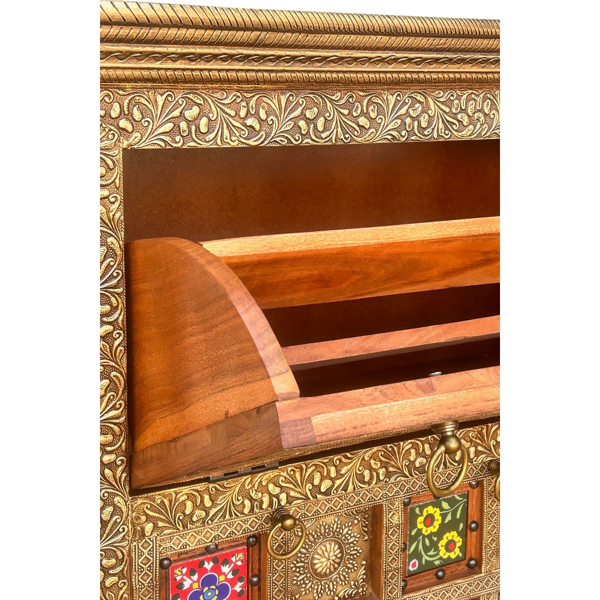 Shoe cabinet with 3 flaps, acacia, metal, colorful