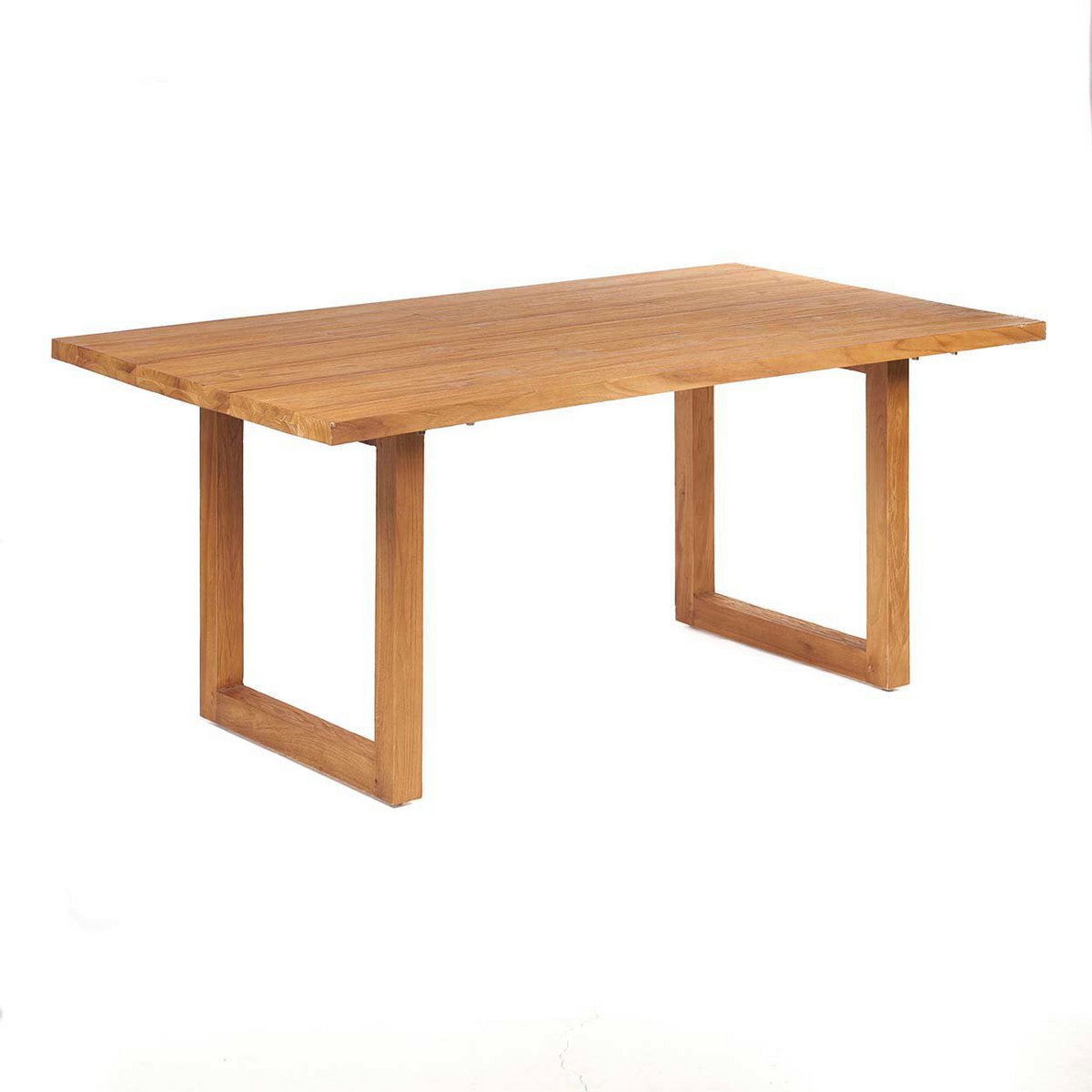 The Imola dining table - outdoors