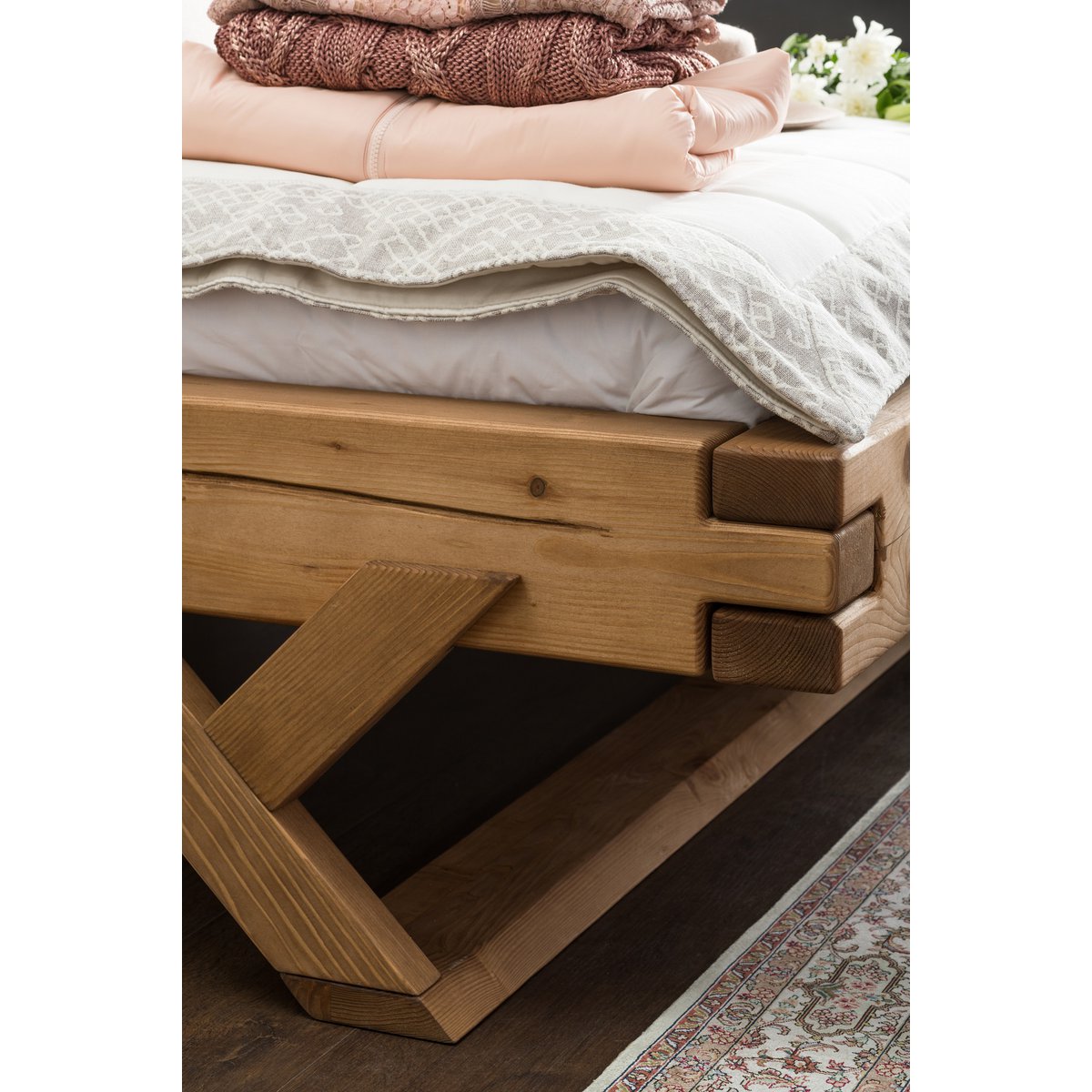 Balkenbed massief hout 140 x 200 cm geolied