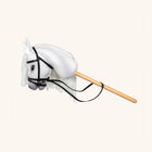 Stokpaard Sigrid wit met rode showset