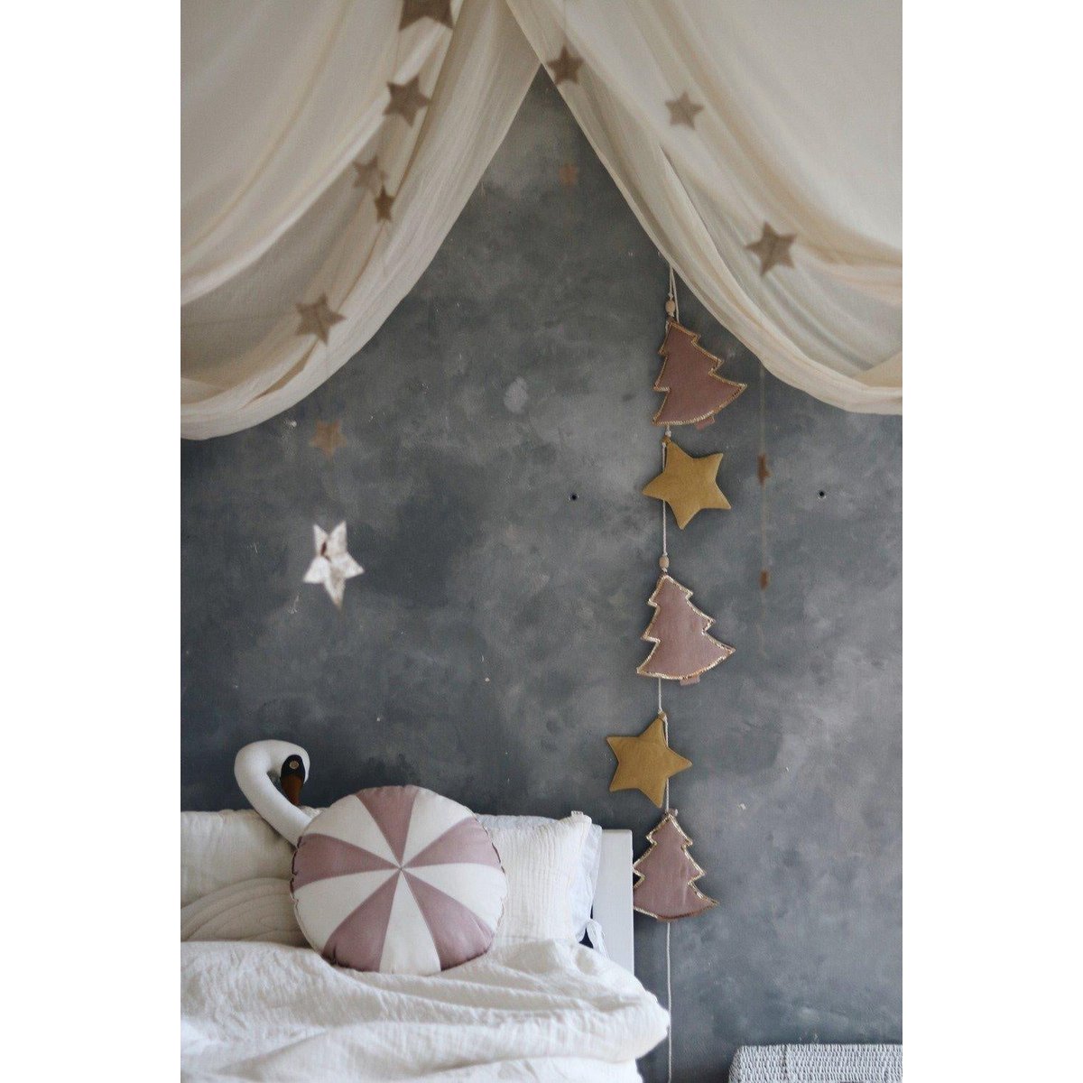 Linen Garland "Pink Christmas Tree"