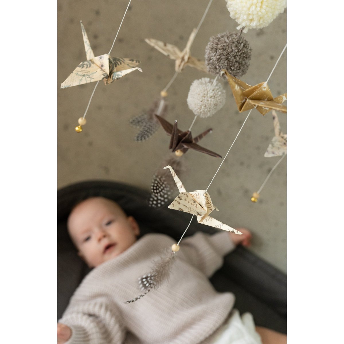Kinder mobiel origami kraanvogels goud