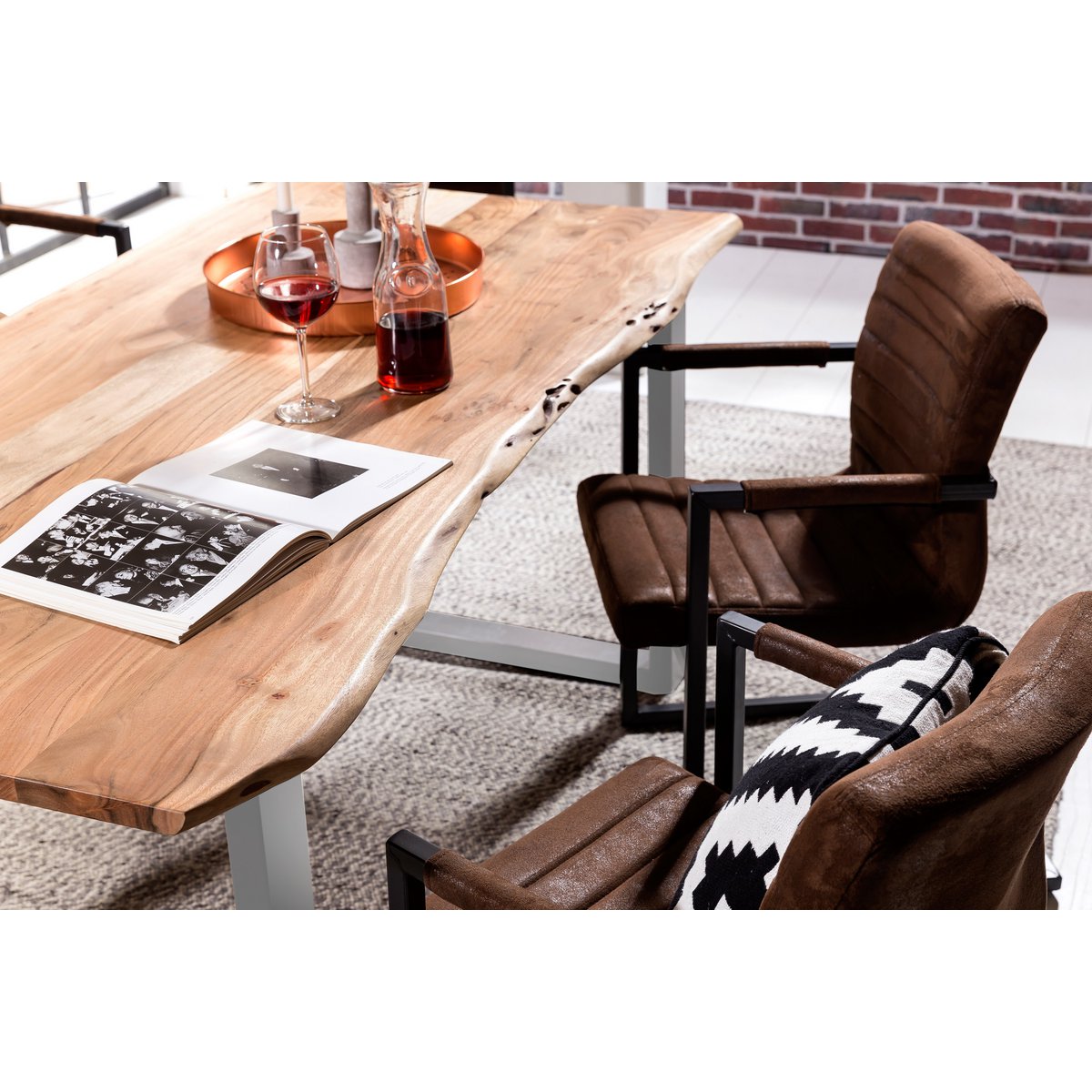 Eettafel 240x100 cm natuurlijk acacia 56 mm