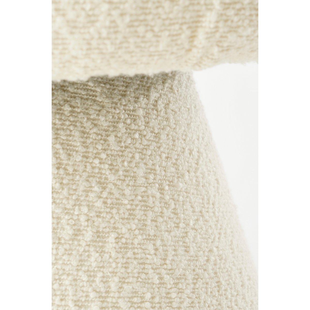 Poef H46 x Ø49 cm off white teddy stof