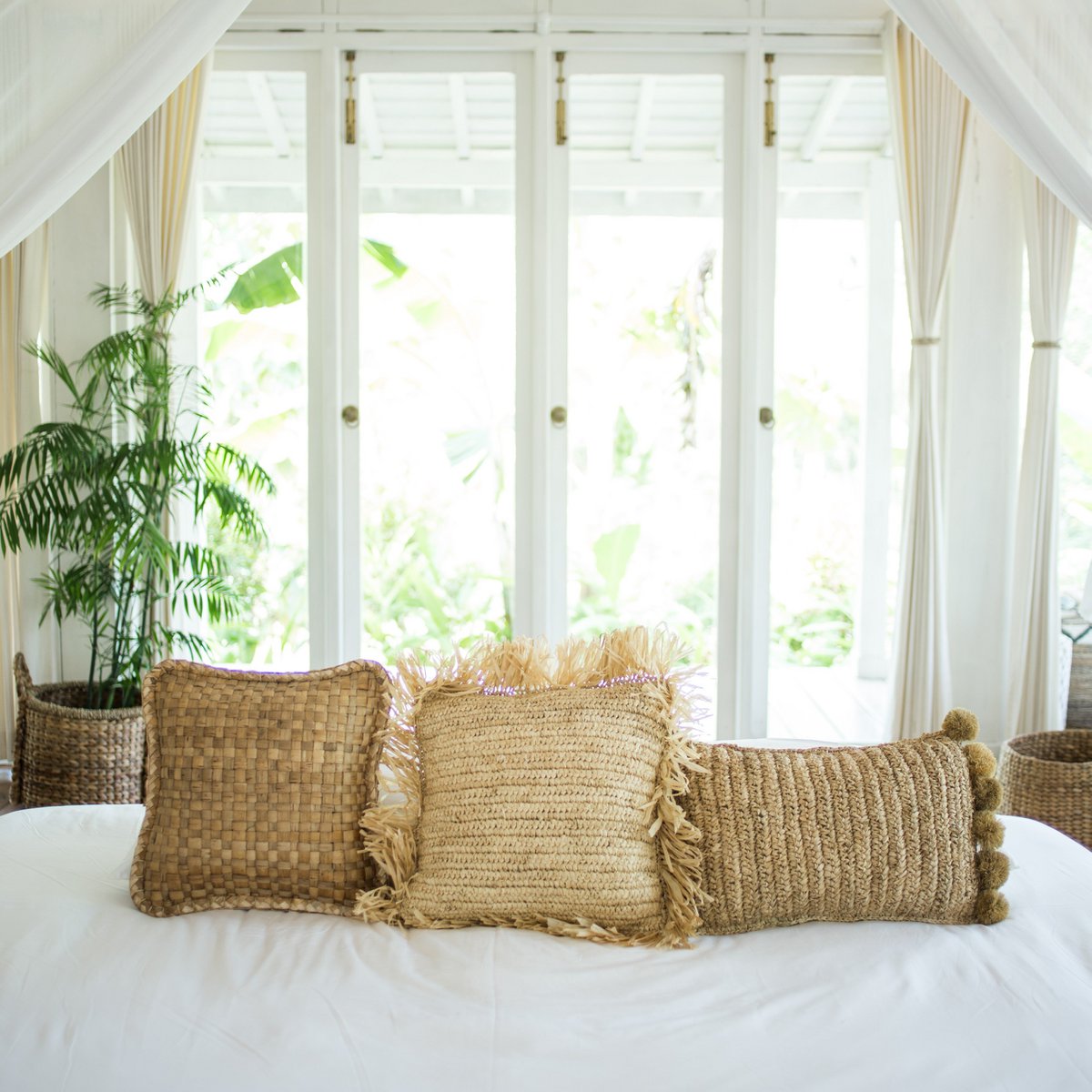 Sierkussen raffia 40x40 cm beige