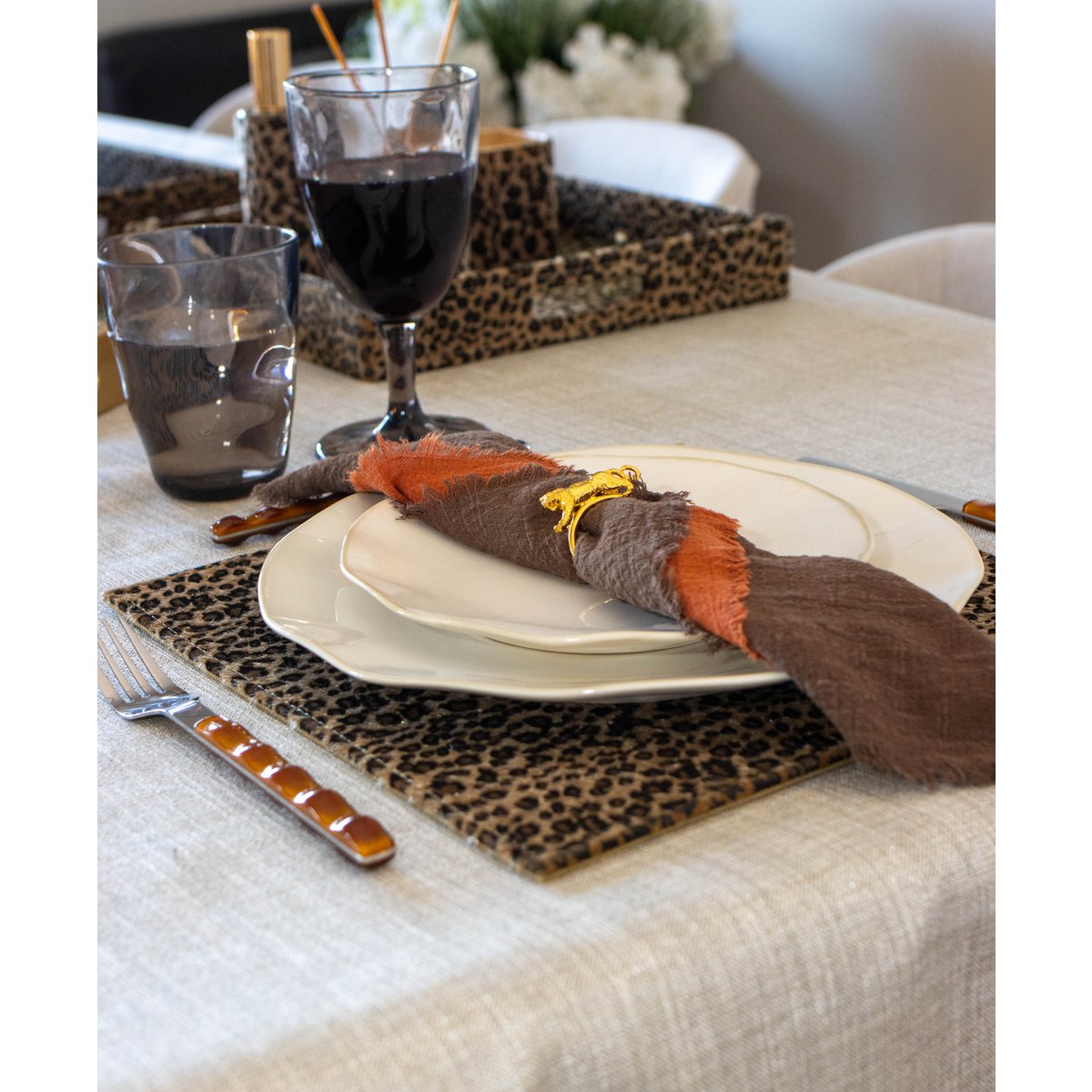 Leopard print plate 30x30x0.5 cm