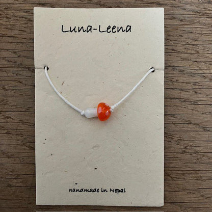 Luna Leena Kinderarmband Paddestoel Oranje Handgemaakt Nepal