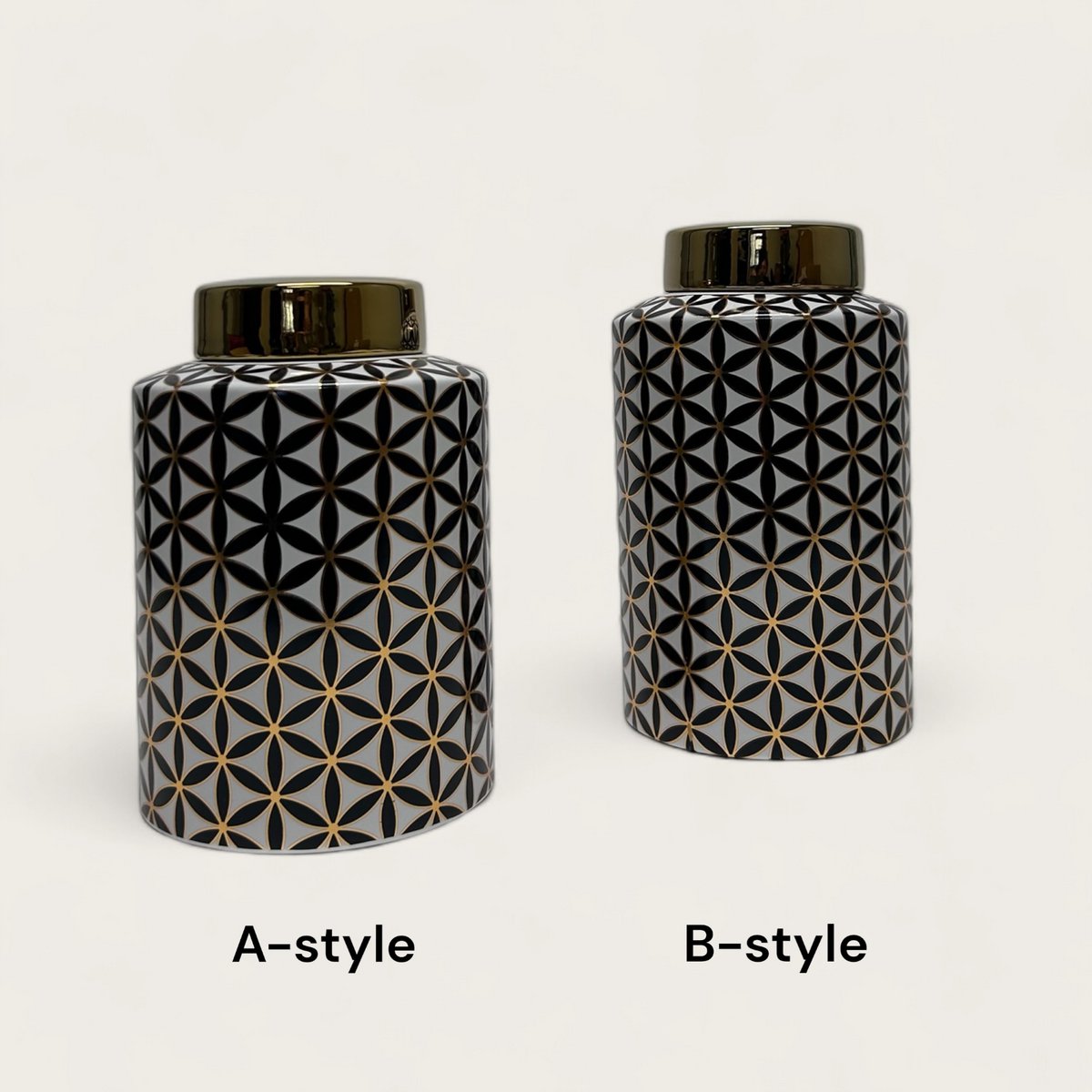 Gouden Busje Met Klavertje Zes Set In Goud En Zwart